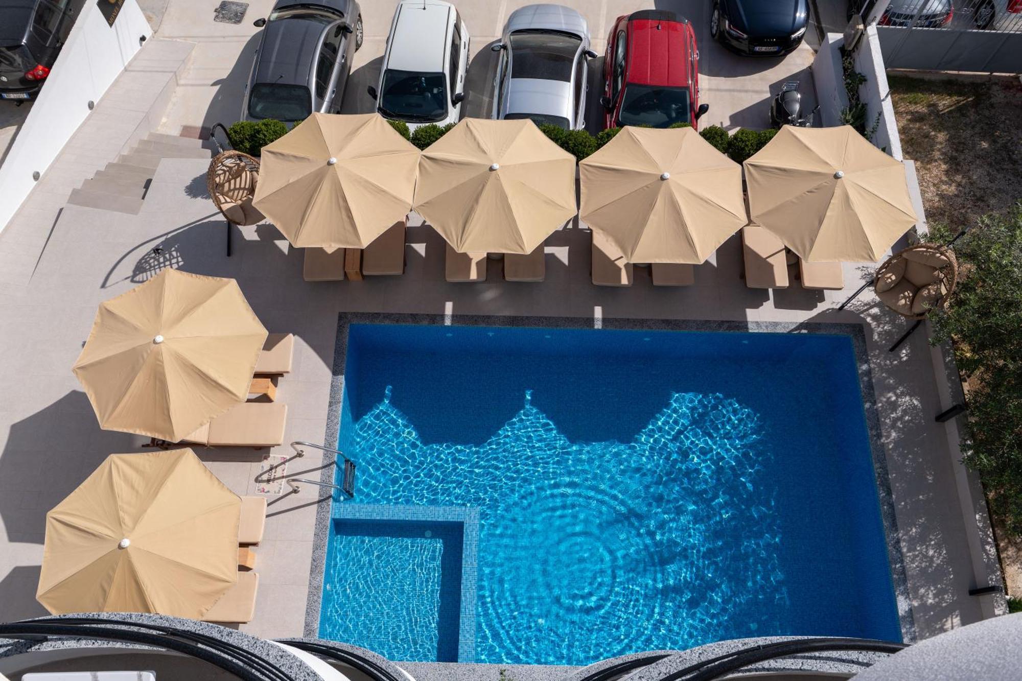 Monel Hotel クサミル エクステリア 写真