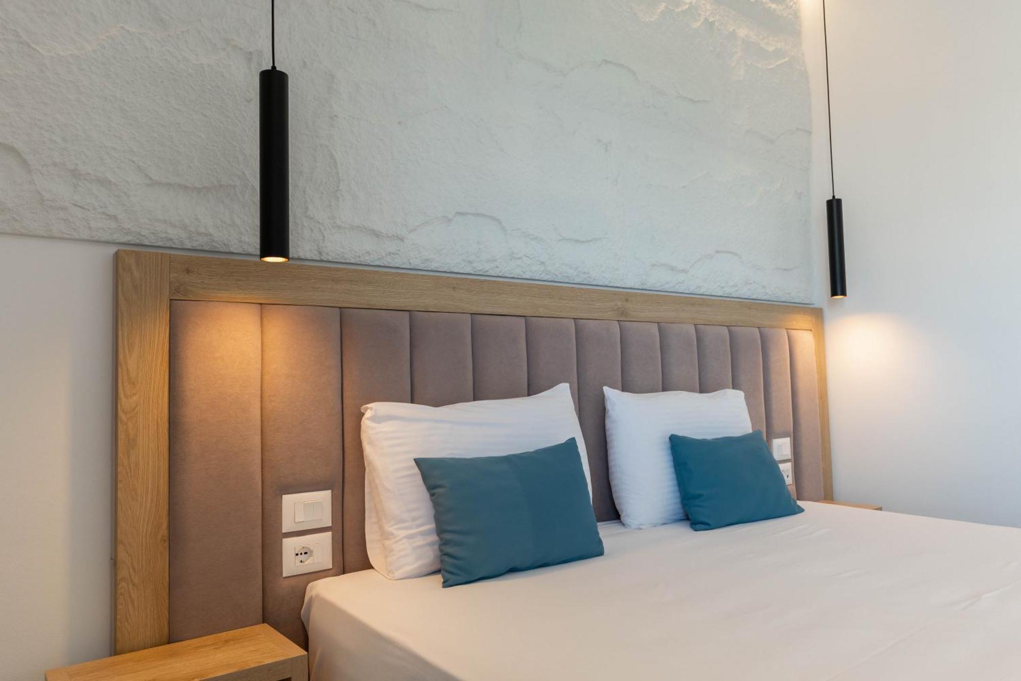 Monel Hotel クサミル エクステリア 写真